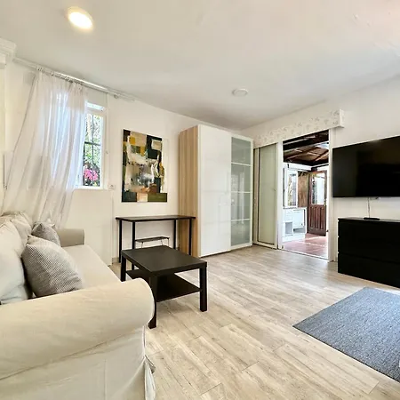 Apartment Oasis Garden